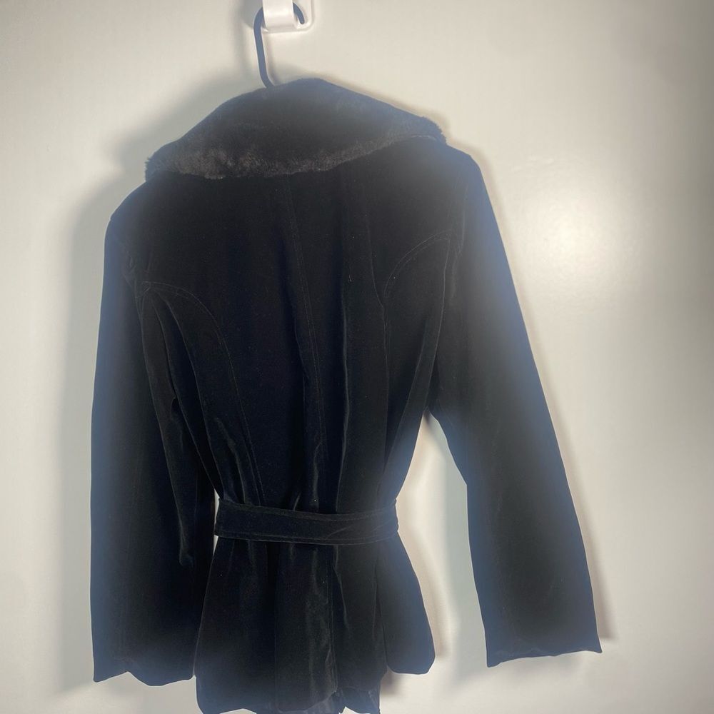Y2K Vintage Elegant Black Velvet Trench Coat Fur Hood - Picture 5 of 5